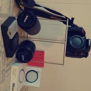 Nikon D3500 Camera w/both lenses, 55mm UV lense